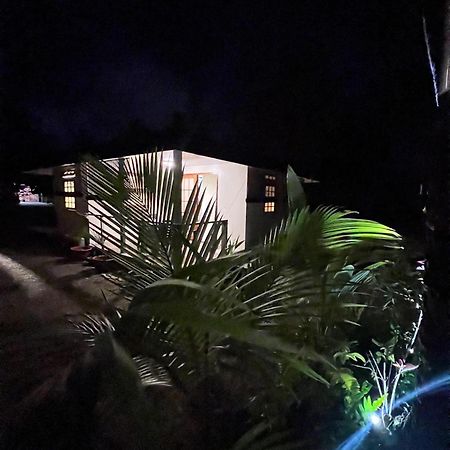 Rangiroa Guest Paradise Avatoru Bagian luar foto